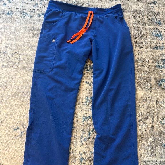 Figs large Catarina top and large Kade bottoms - Picture 4 of 5